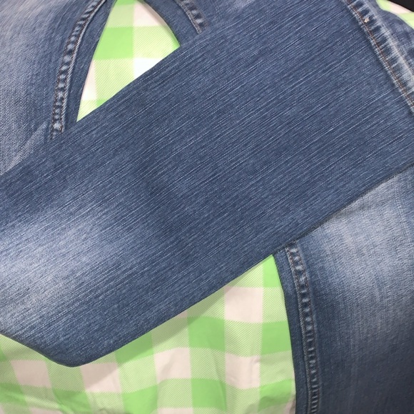 American Rag- woman’s jeans - Picture 2 of 7